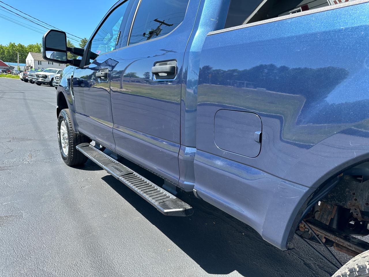Ford F-250 SD XLT Crew Cab 4WD 2018