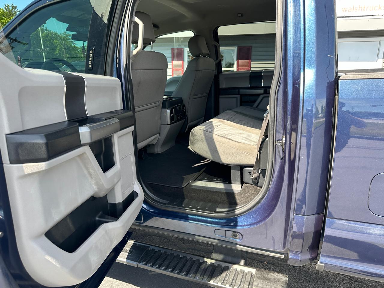 Ford F-250 SD XLT Crew Cab 4WD 2018