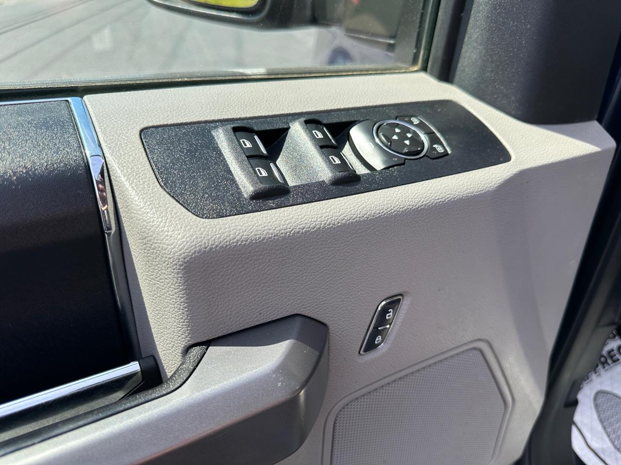 Ford F-250 SD XLT Crew Cab 4WD 2018
