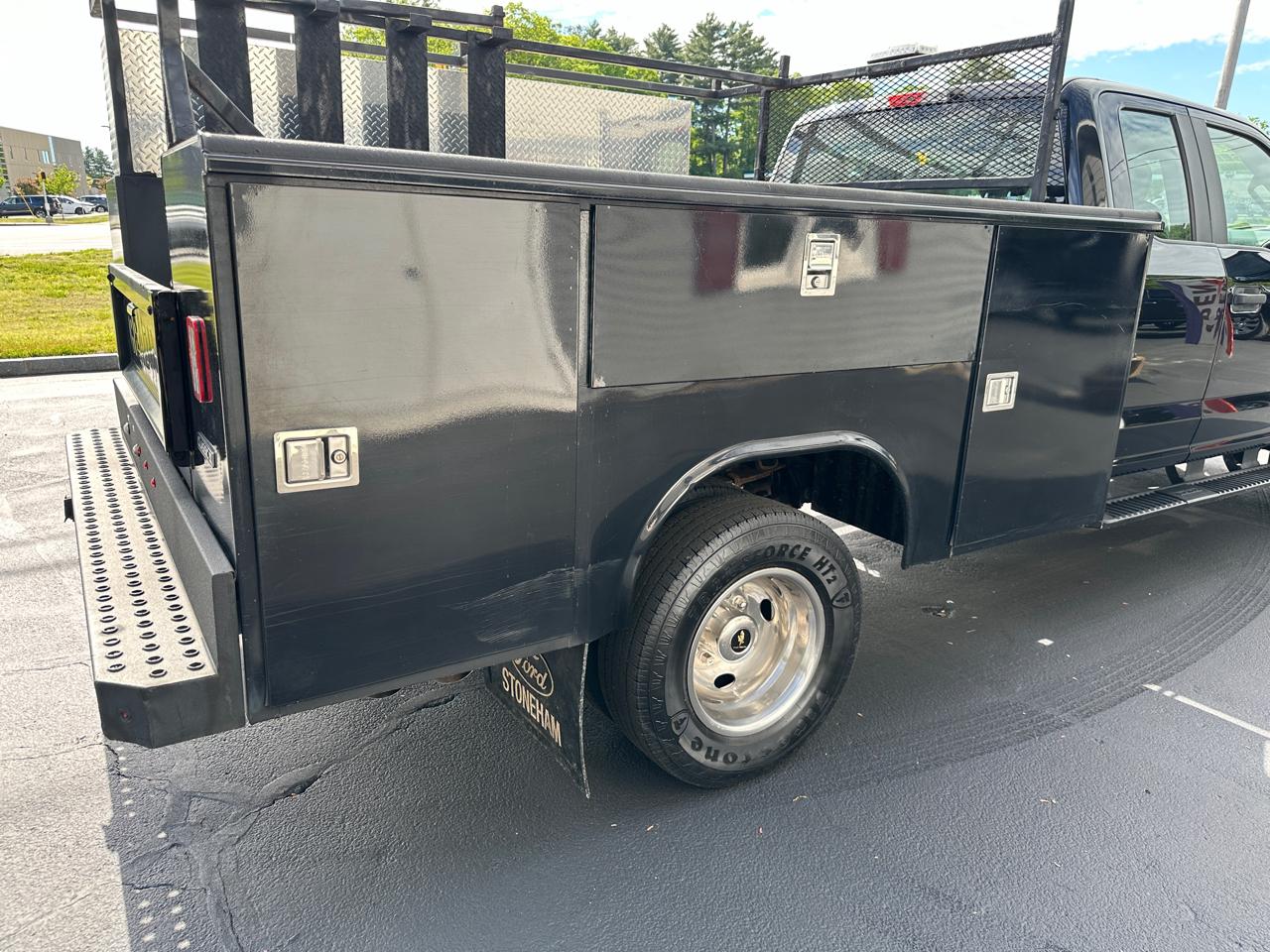 Ford F-350 SD XL SuperCab Long Bed 4WD DRW 2019