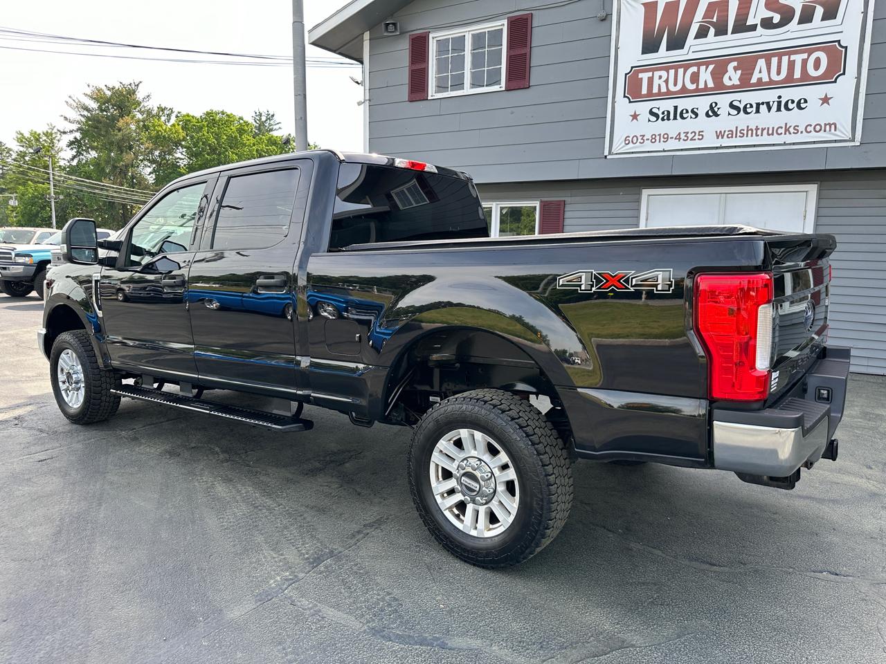 Ford F-250 SD XLT Crew Cab 4WD 2019
