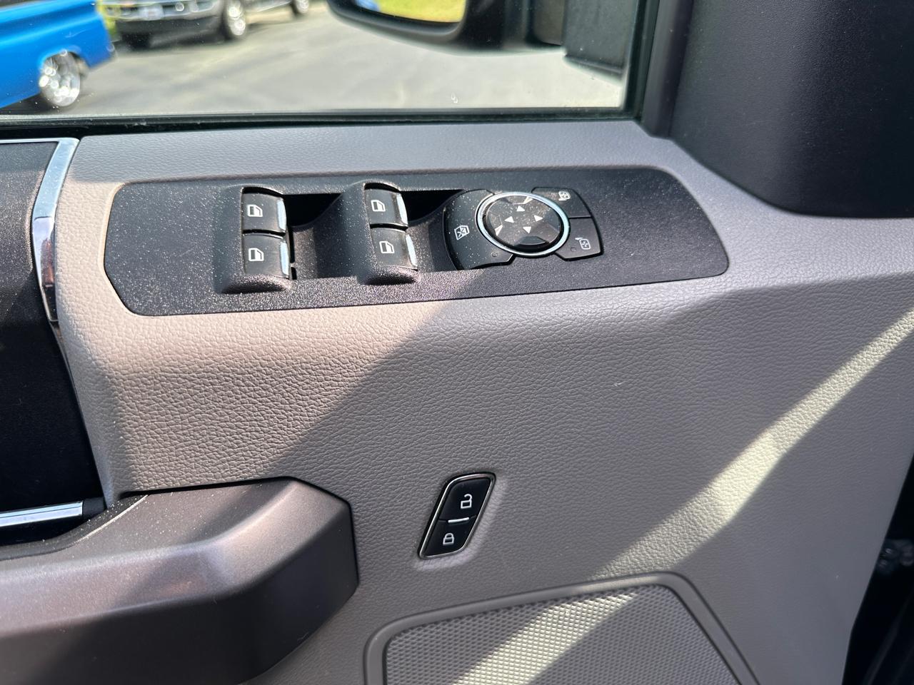 Ford F-250 SD XLT Crew Cab 4WD 2019
