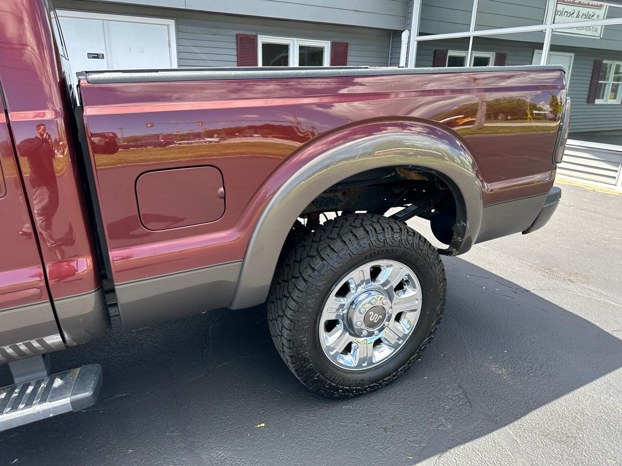 Ford F-350 SD King Ranch Crew Cab 4WD 2016