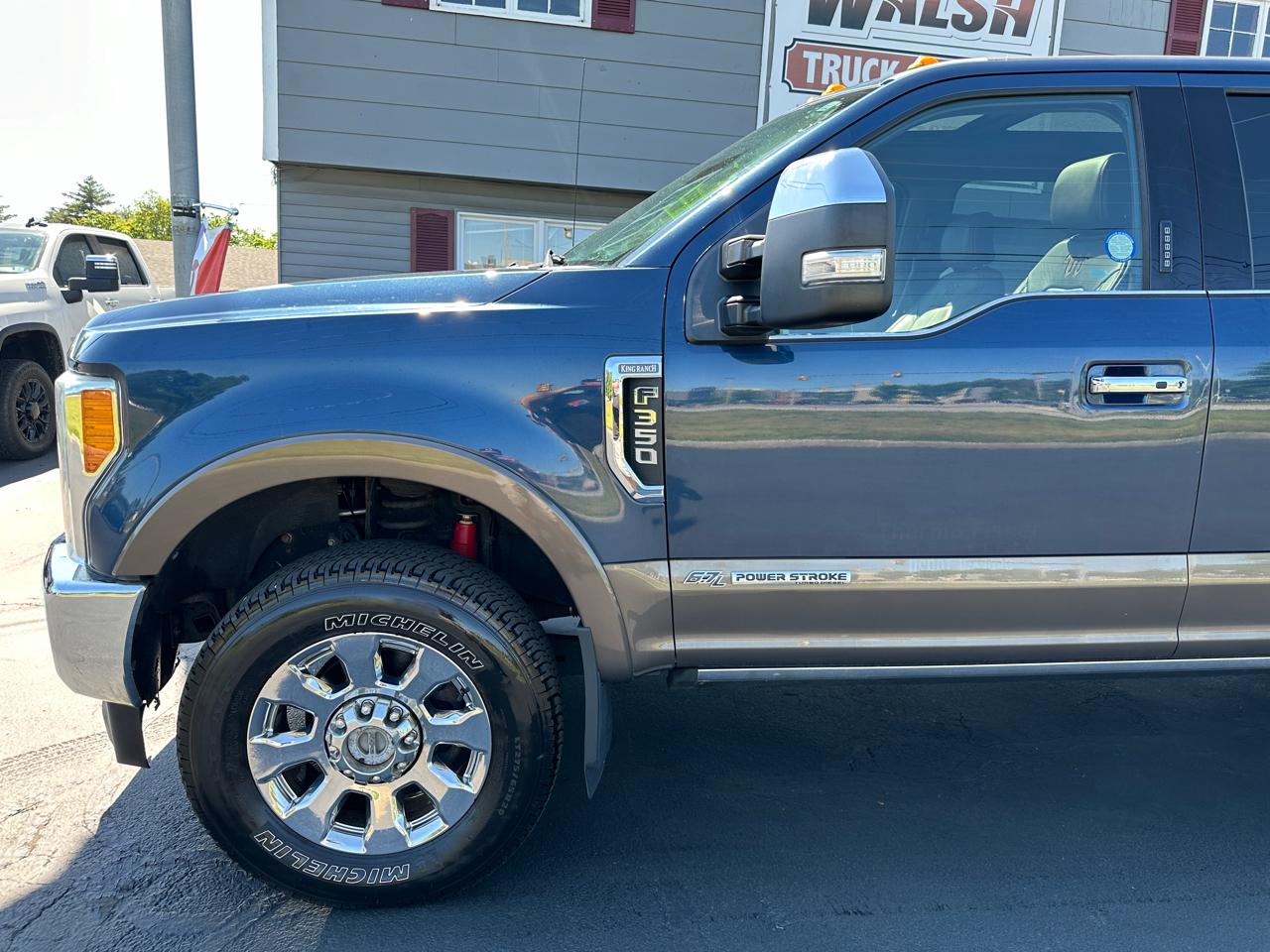 Ford F-350 SD King Ranch Crew Cab 4WD 2017