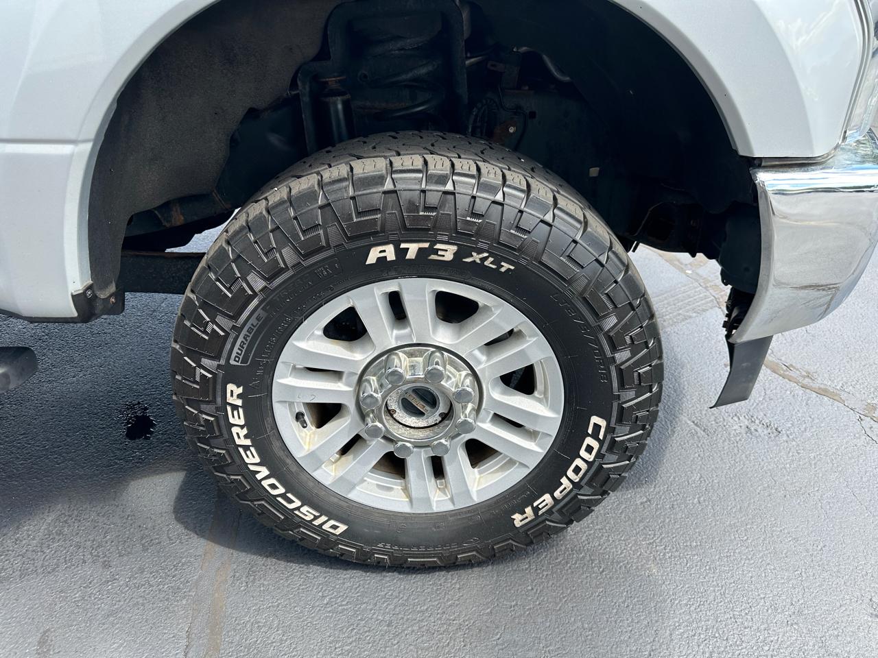 Ford F-250 SD XLT Crew Cab Short Bed 4WD 2019