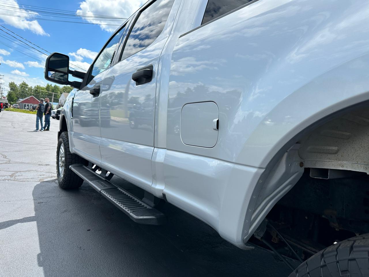 Ford F-250 SD XLT Crew Cab Short Bed 4WD 2019
