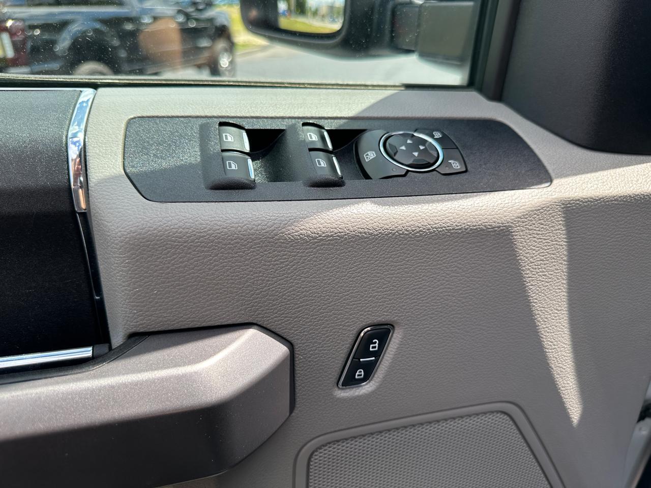 Ford F-250 SD XLT Crew Cab Short Bed 4WD 2019