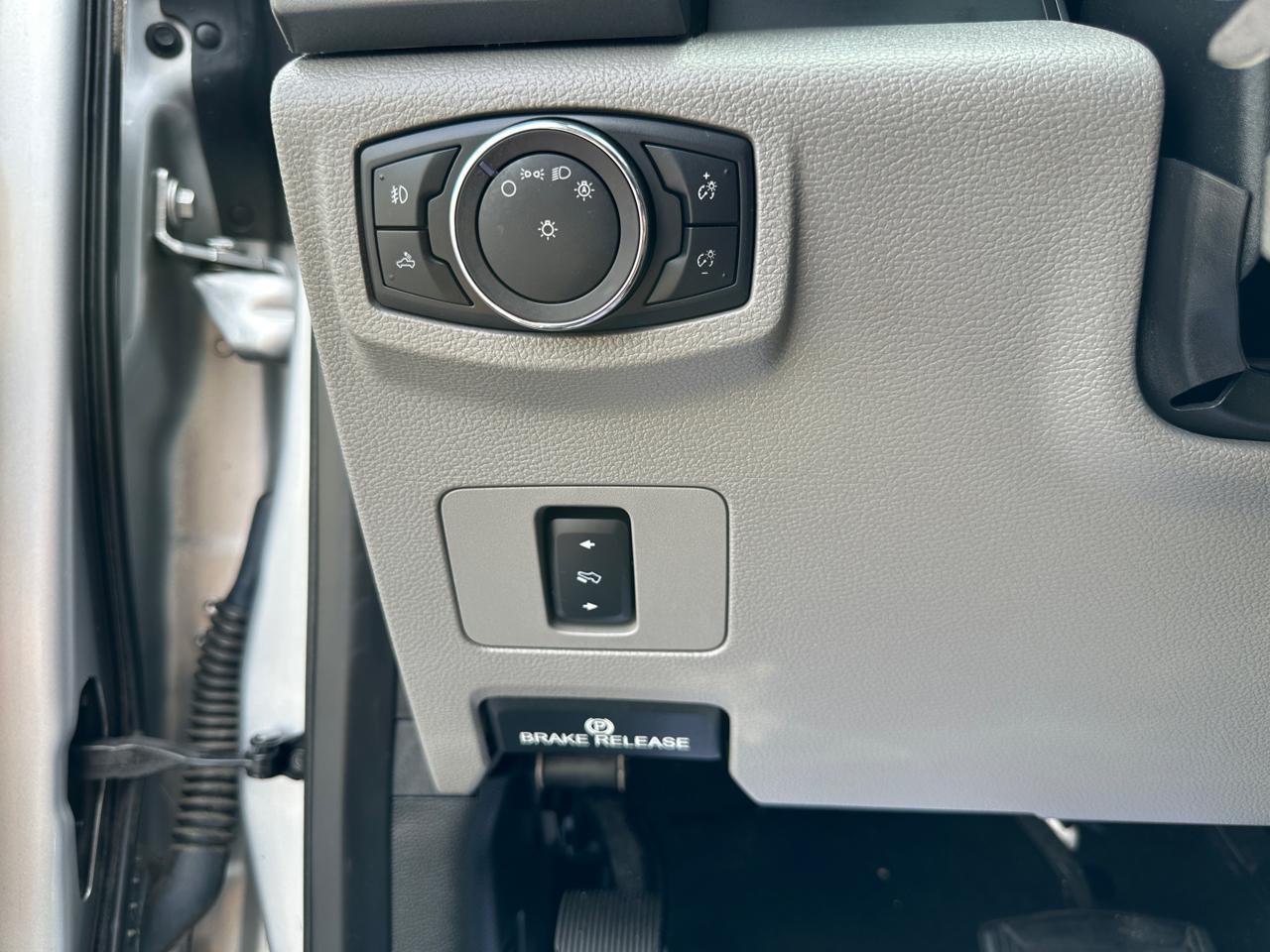 Ford F-250 SD XLT Crew Cab Short Bed 4WD 2019