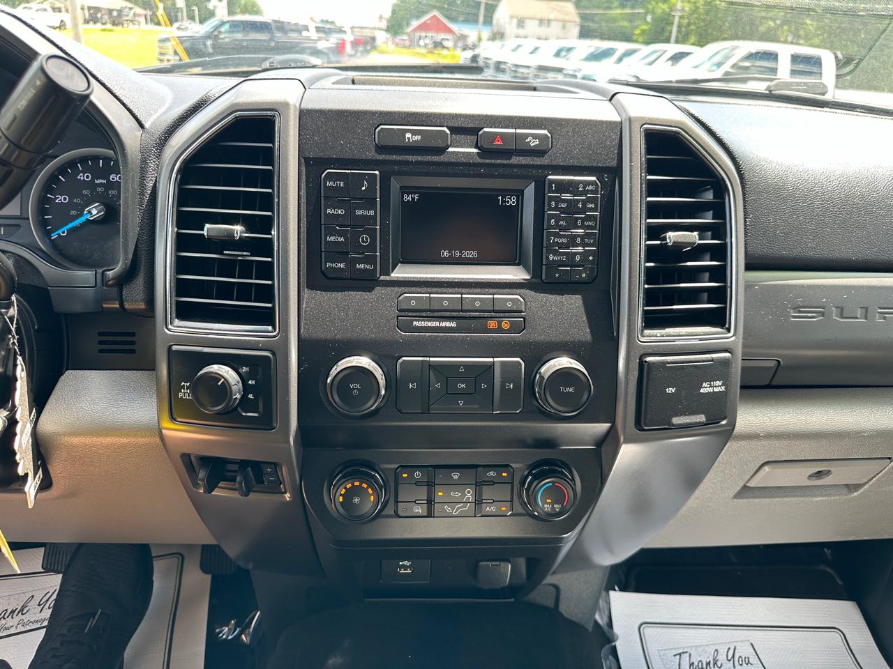Ford F-250 SD XLT Crew Cab Short Bed 4WD 2019
