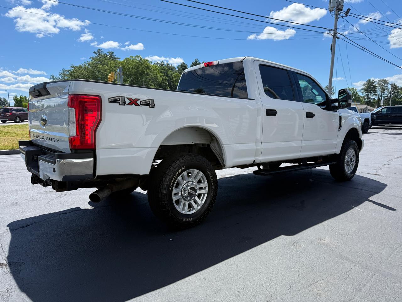 Ford F-250 SD XLT Crew Cab Short Bed 4WD 2019