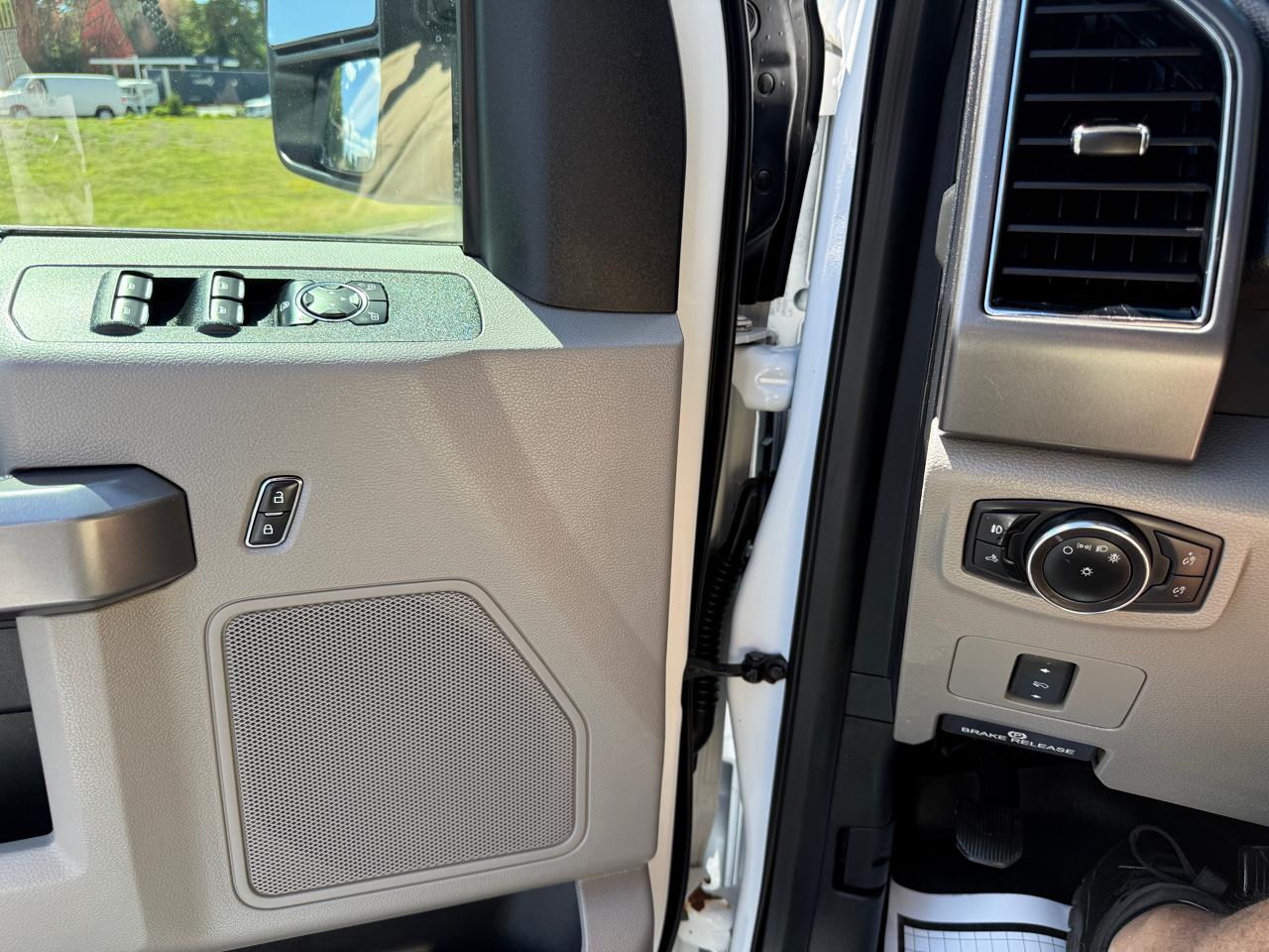 Ford F-250 SD XLT Crew Cab Short Bed 4WD 2019