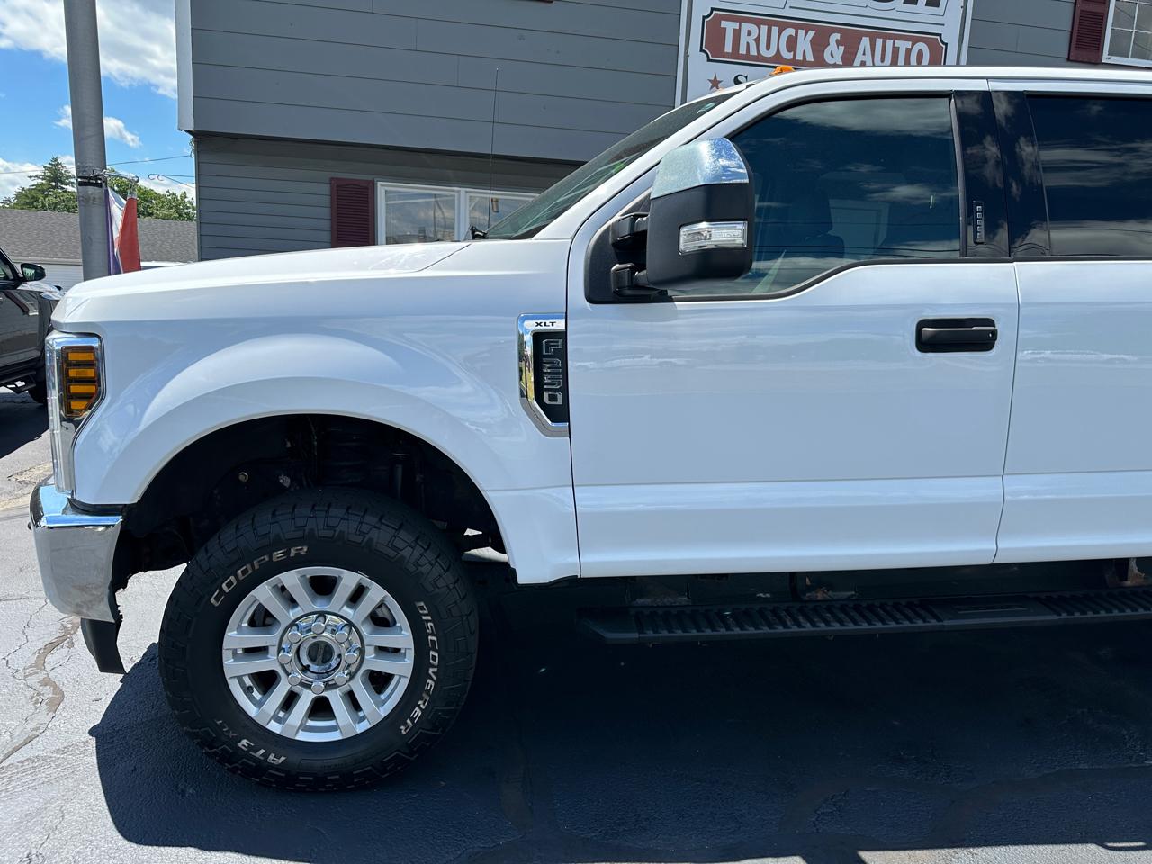 Ford F-250 SD XLT Crew Cab Short Bed 4WD 2019