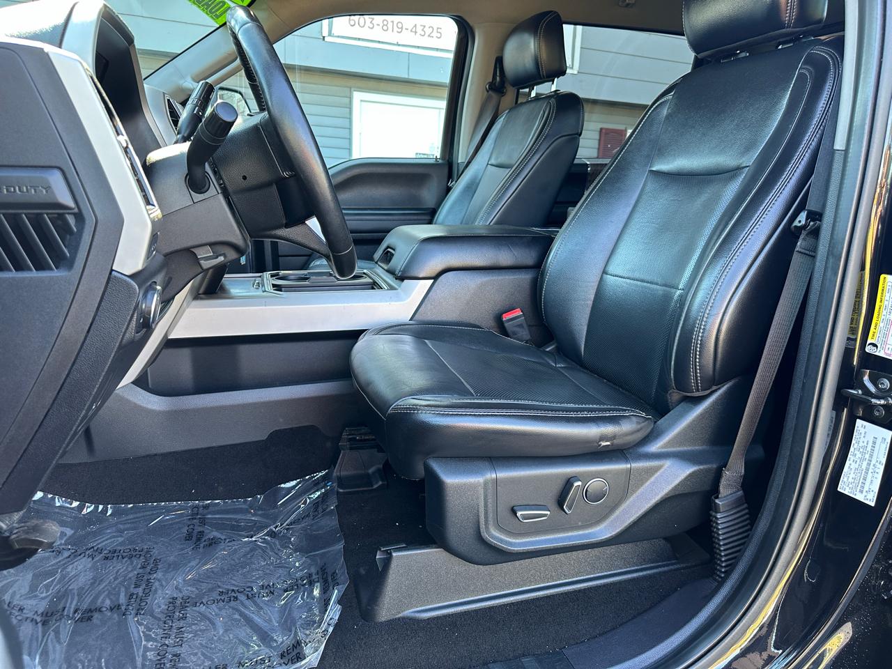 Ford F-250 SD Lariat Crew Cab 4WD 2019
