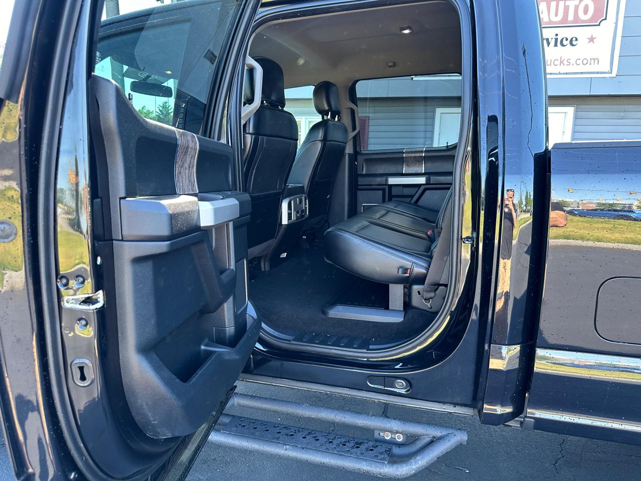 Ford F-250 SD Lariat Crew Cab 4WD 2019