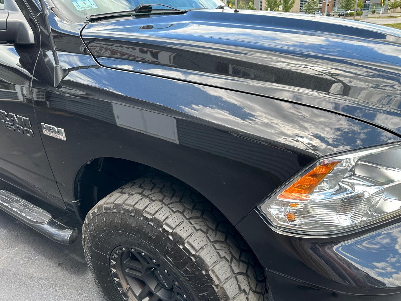 RAM 1500 Classic Big Horn 4x4 Crew Cab 5'7" Box 2019