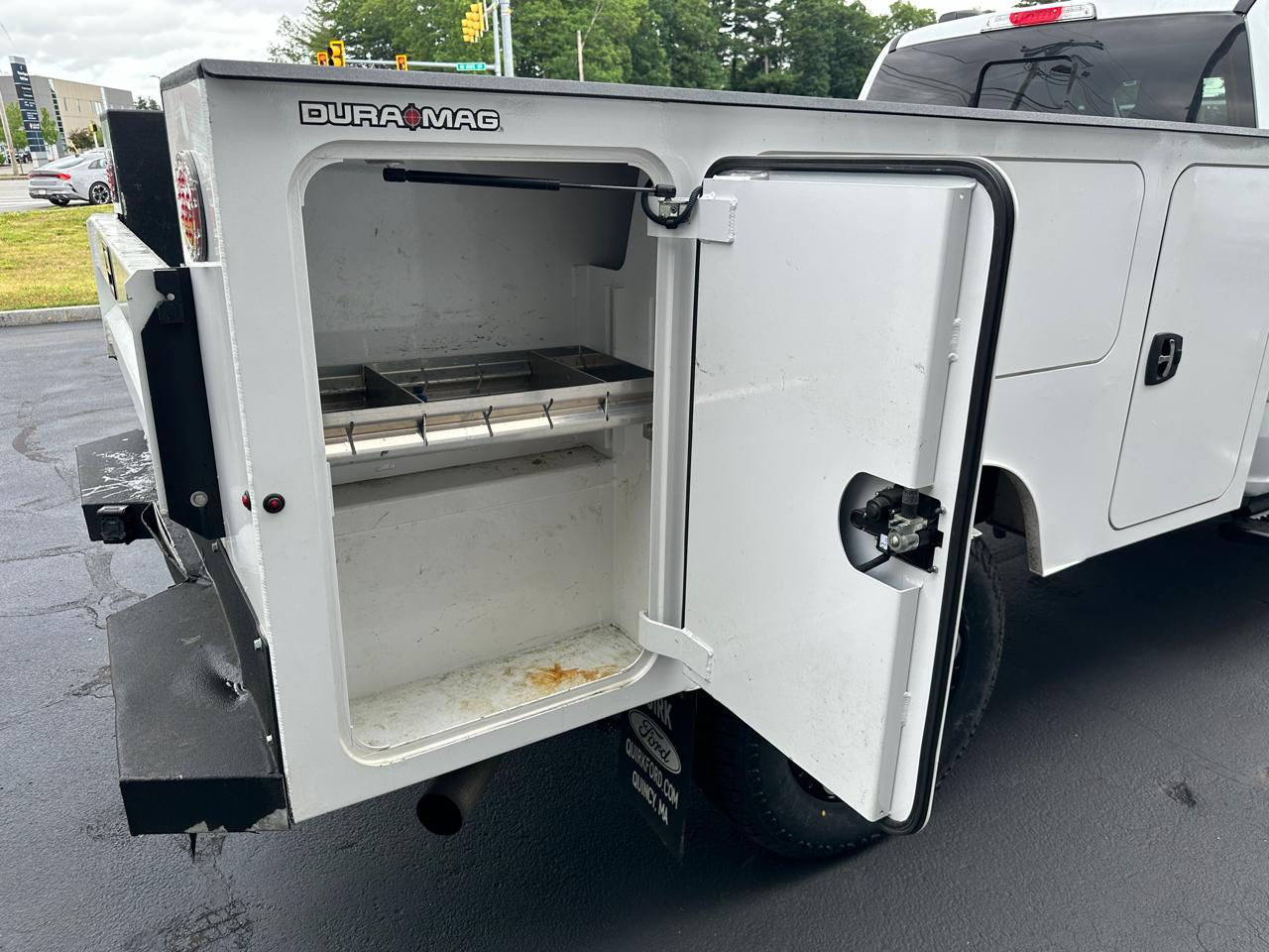 Ford F-250 SD XL SuperCab Long Bed 4WD 2023