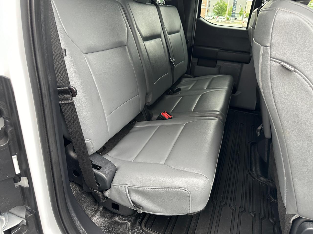 Ford F-250 SD XL SuperCab Long Bed 4WD 2023
