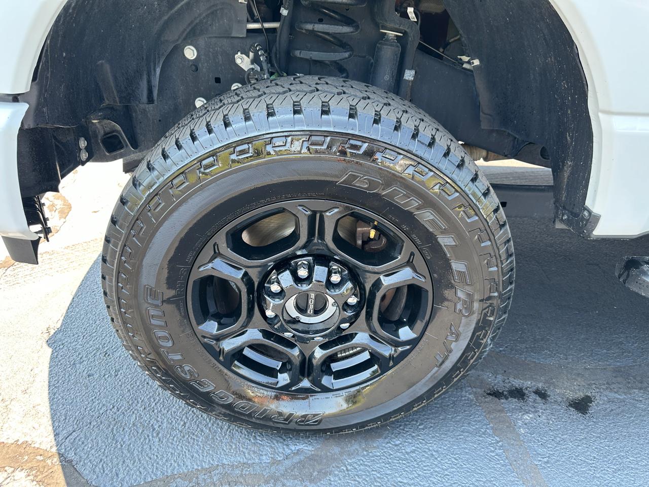 Ford F-250 SD XLT Crew Cab Short Bed 4WD 2024