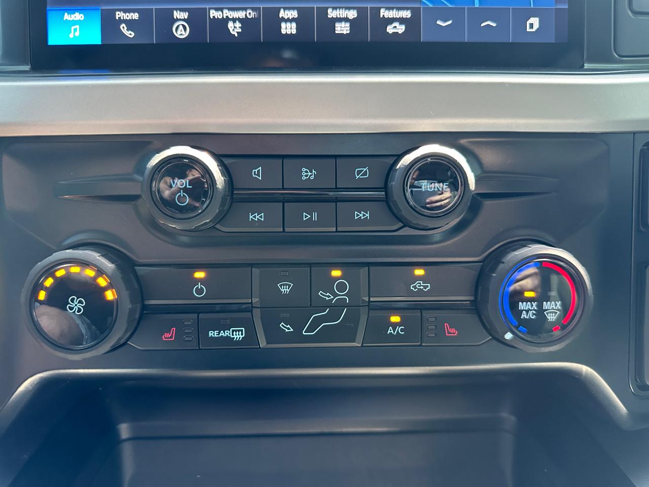 Ford F-250 SD XLT Crew Cab Short Bed 4WD 2024