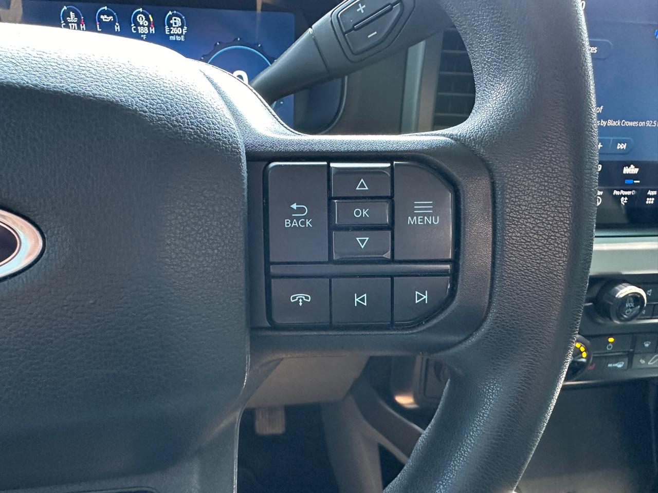Ford F-250 SD XLT Crew Cab Short Bed 4WD 2024