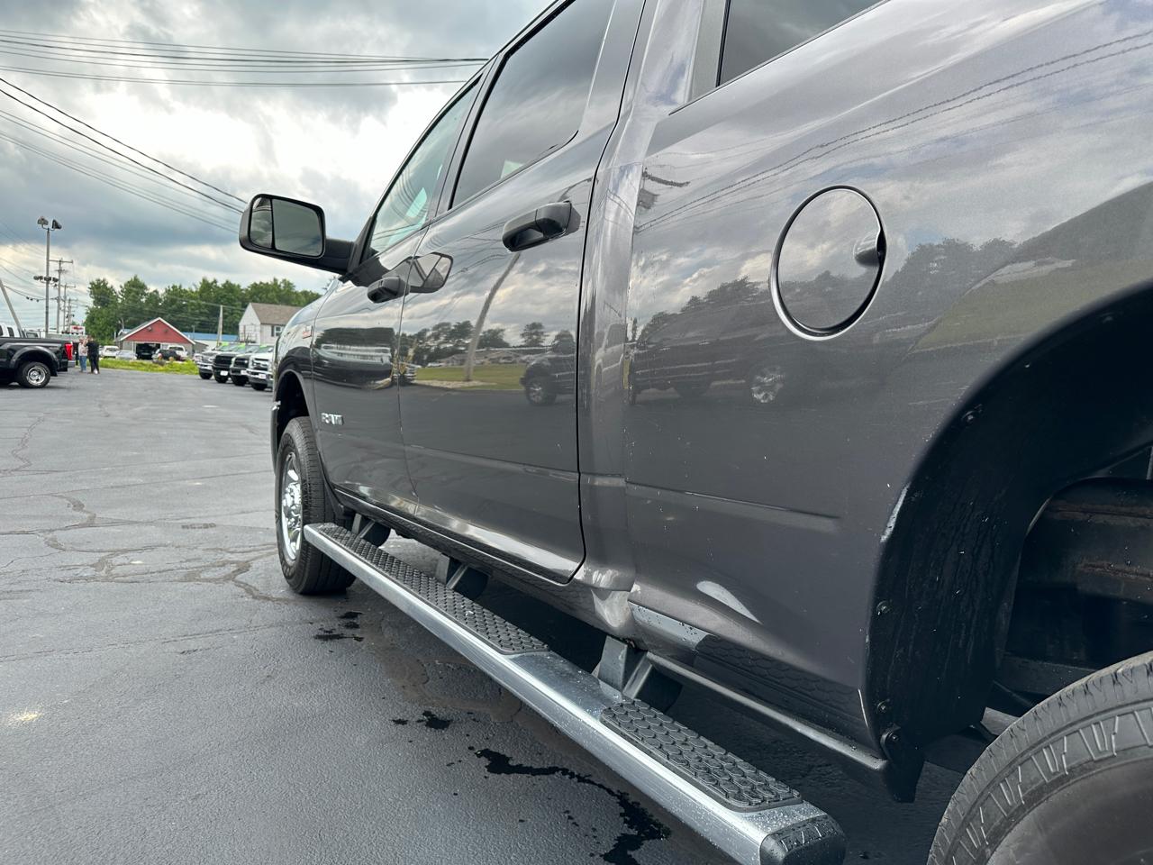 RAM 2500 Tradesman Crew Cab 4WD 2020