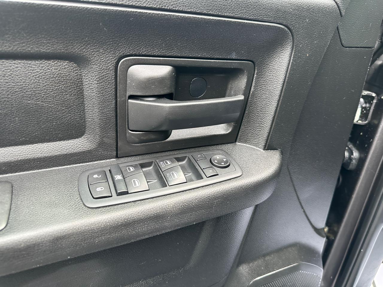 RAM 2500 Tradesman Crew Cab 4WD 2020