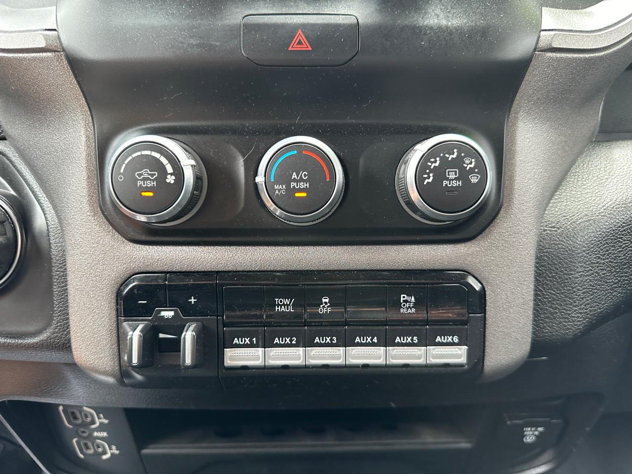 RAM 2500 Tradesman Crew Cab 4WD 2020