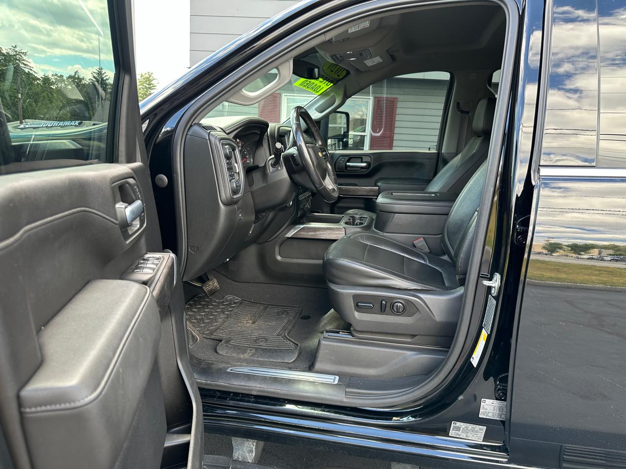 Chevrolet Silverado 2500HD LTZ Crew Cab 4WD 2020