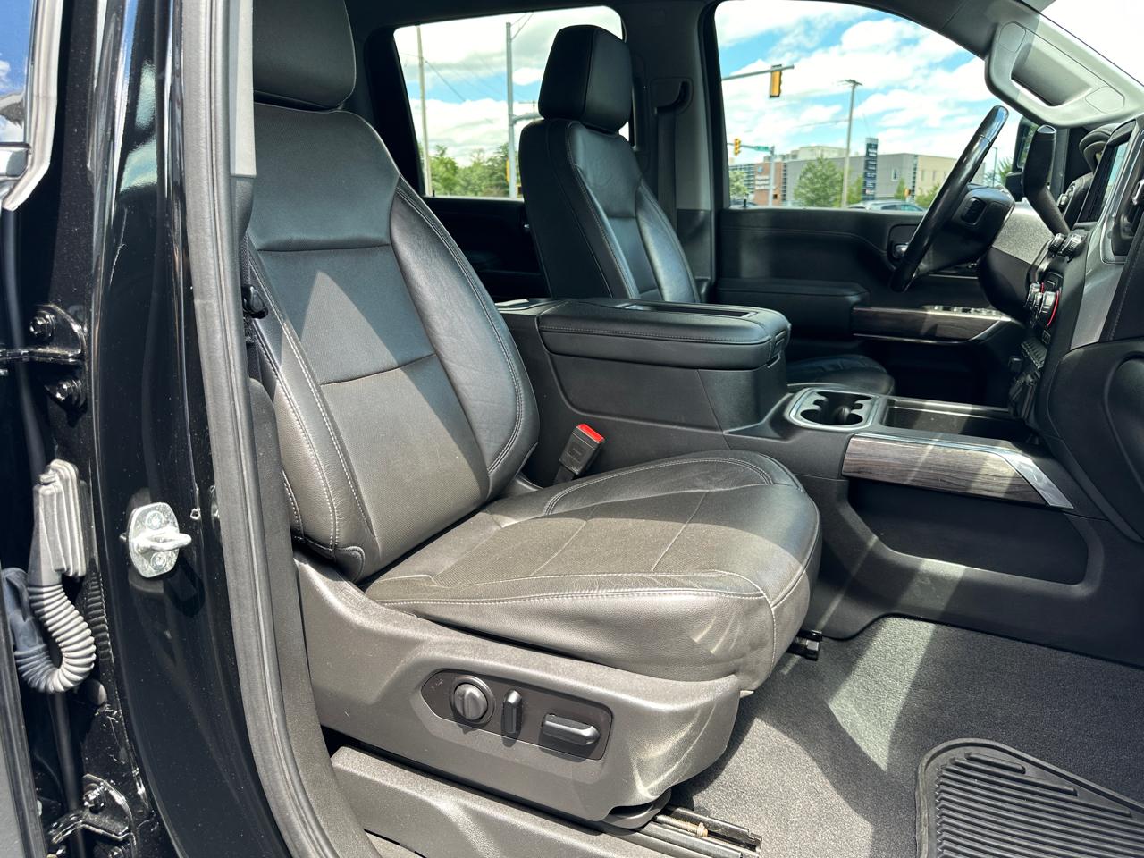 Chevrolet Silverado 2500HD LTZ Crew Cab 4WD 2020