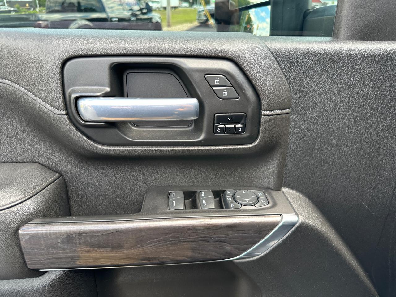 Chevrolet Silverado 2500HD LTZ Crew Cab 4WD 2020