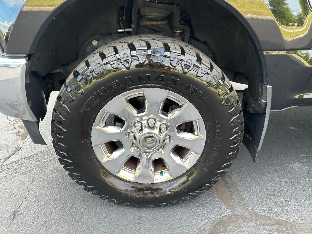 Ford F-250 SD Lariat Crew Cab 4WD 2017