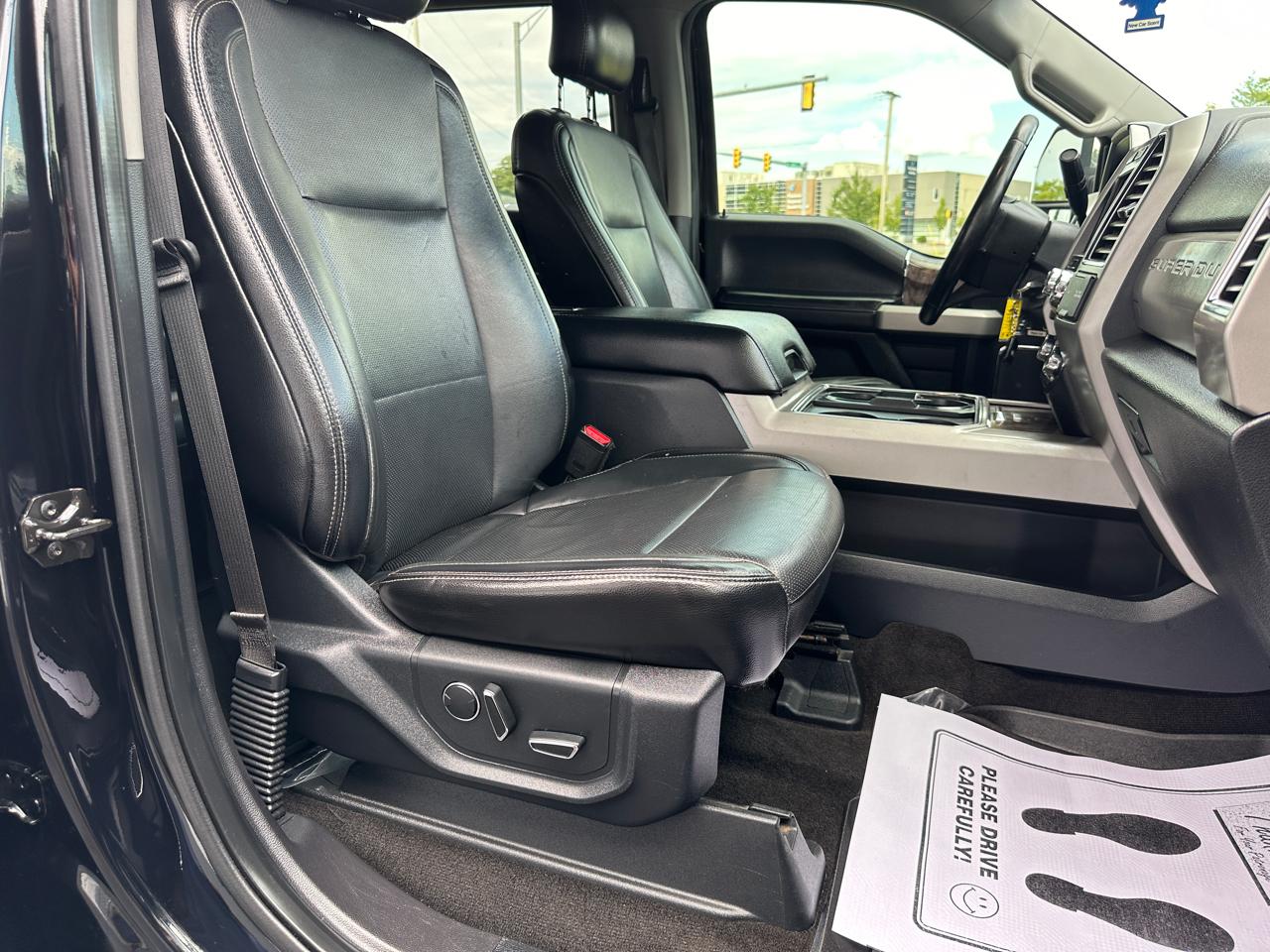 Ford F-250 SD Lariat Crew Cab 4WD 2017