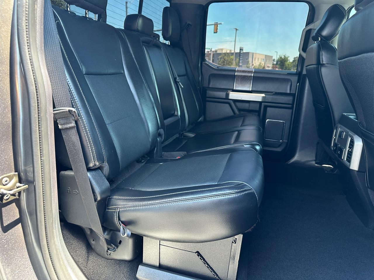 Ford F-250 SD Lariat Crew Cab 4WD 2019