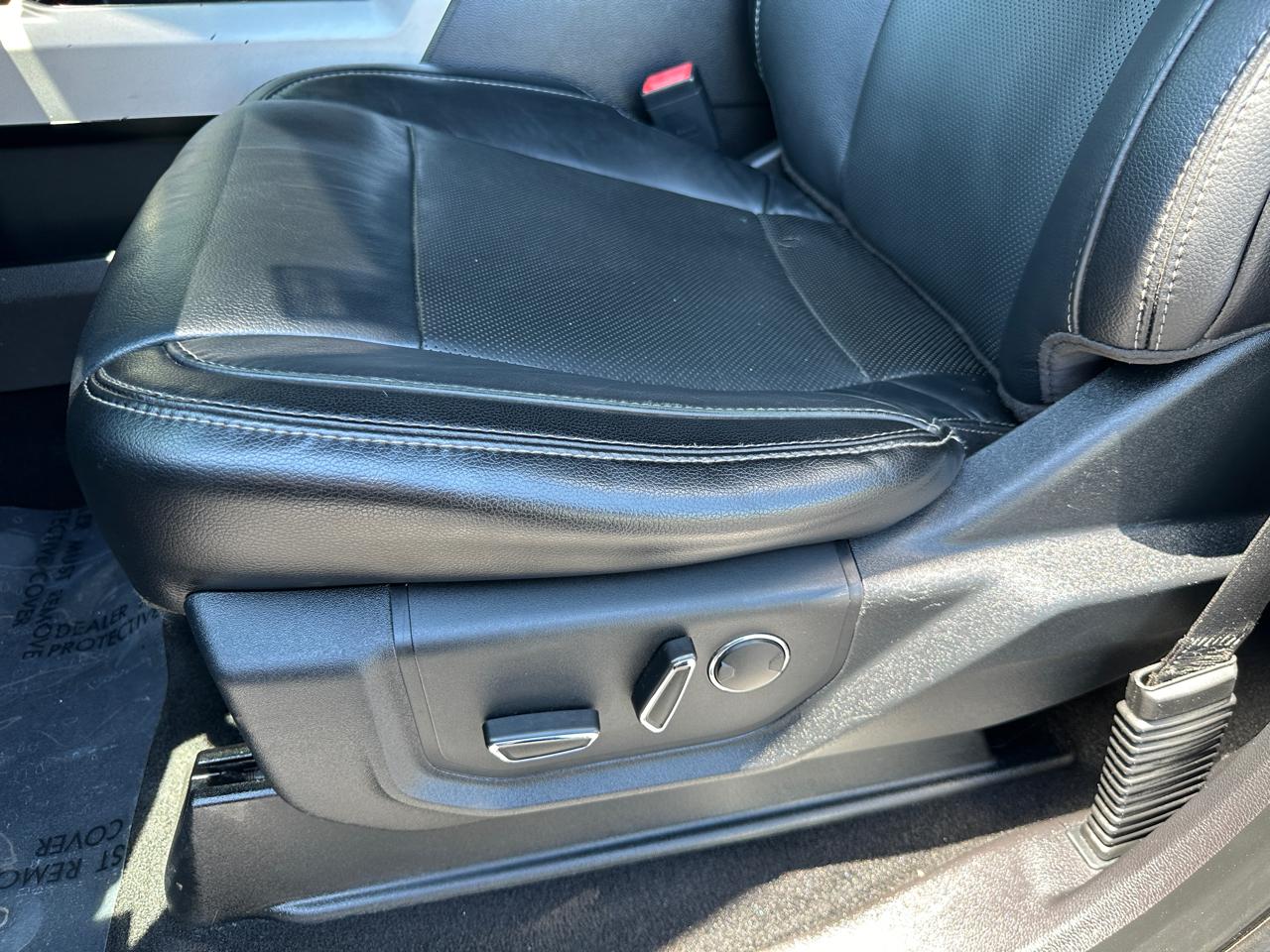 Ford F-250 SD Lariat Crew Cab 4WD 2019