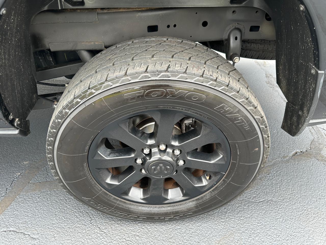 RAM 2500 Big Horn 4x4 Crew Cab 8' Box 2022