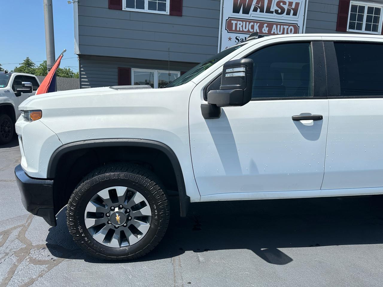 Chevrolet Silverado 2500HD Custom Crew Cab Short Box 4WD 2021
