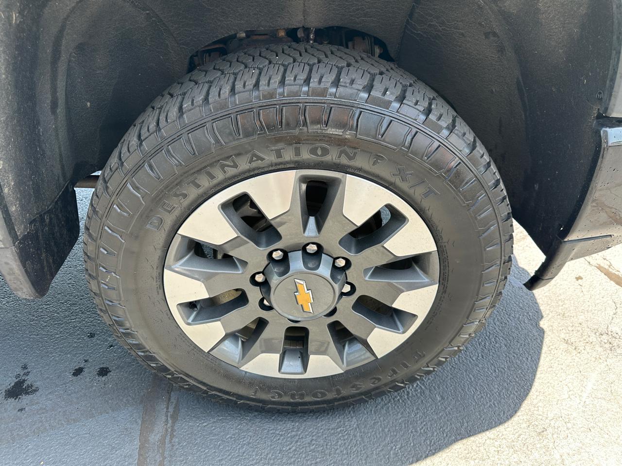 Chevrolet Silverado 2500HD Custom Crew Cab Short Box 4WD 2021