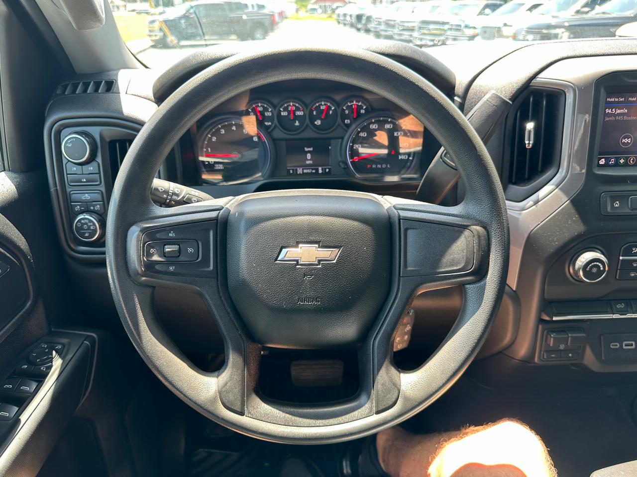 Chevrolet Silverado 2500HD Custom Crew Cab Short Box 4WD 2021