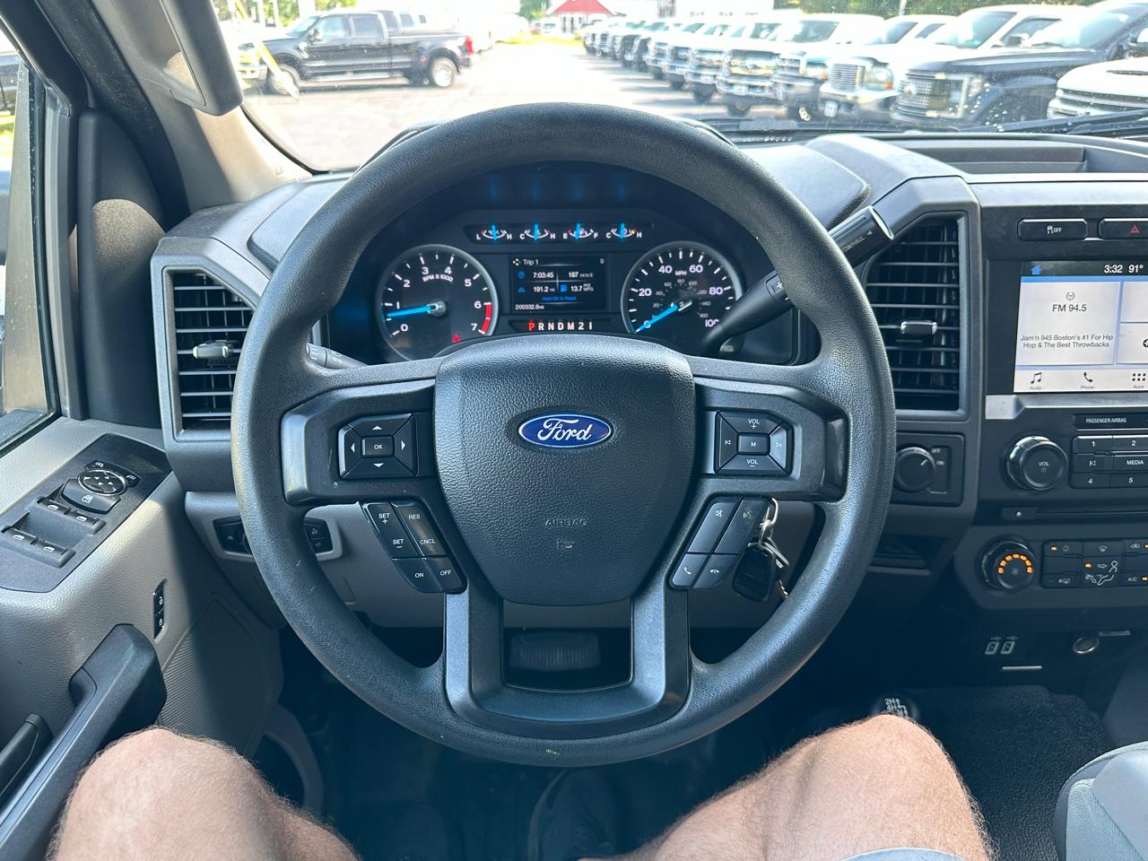 Ford F-250 SD XL SuperCab Long Bed 4WD 2017