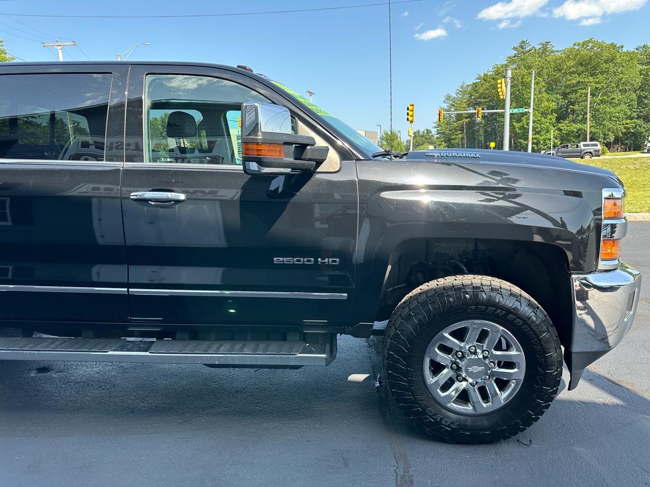 Chevrolet Silverado 2500HD LTZ Crew Cab 4WD 2018