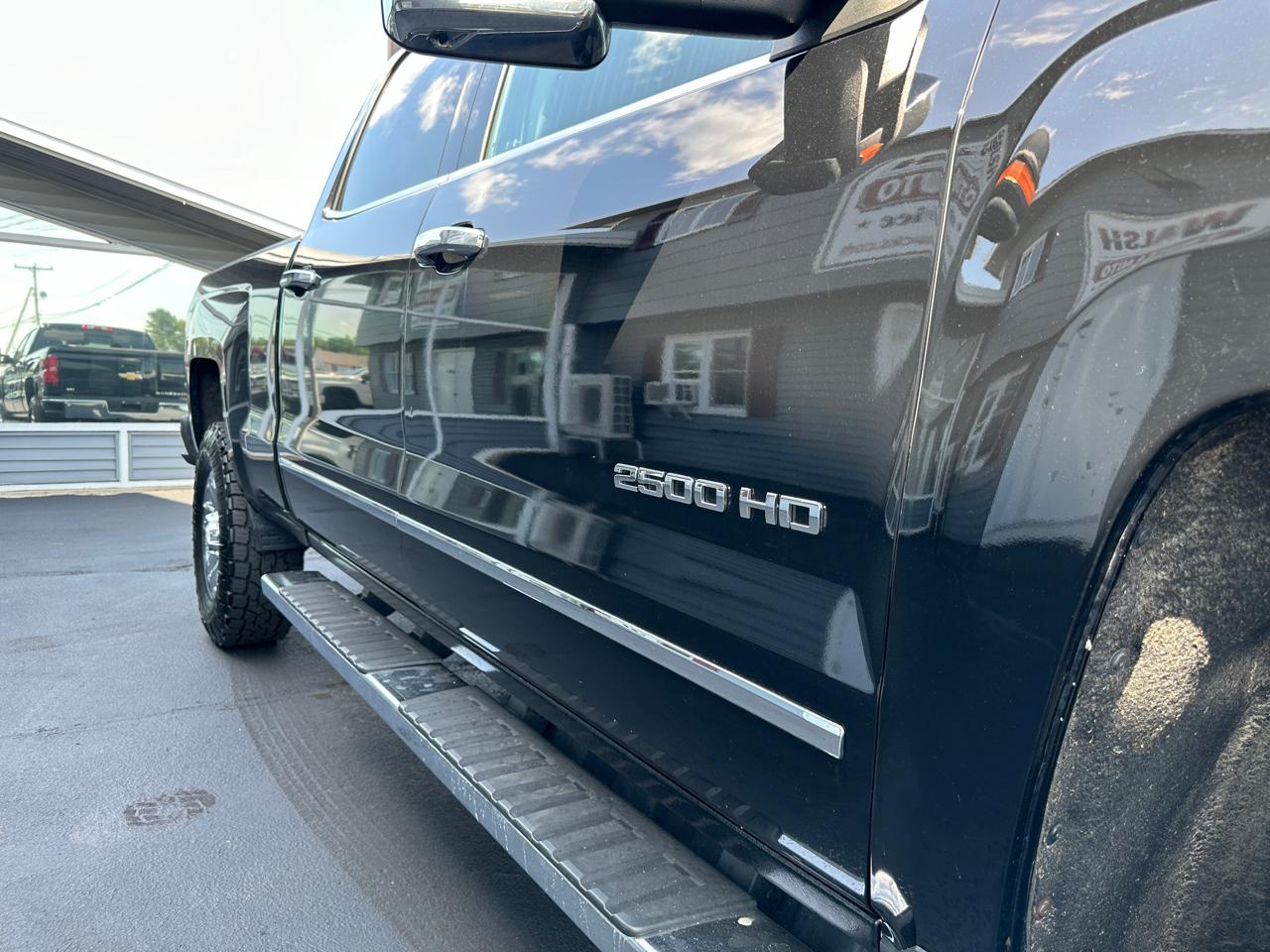 Chevrolet Silverado 2500HD LTZ Crew Cab 4WD 2018