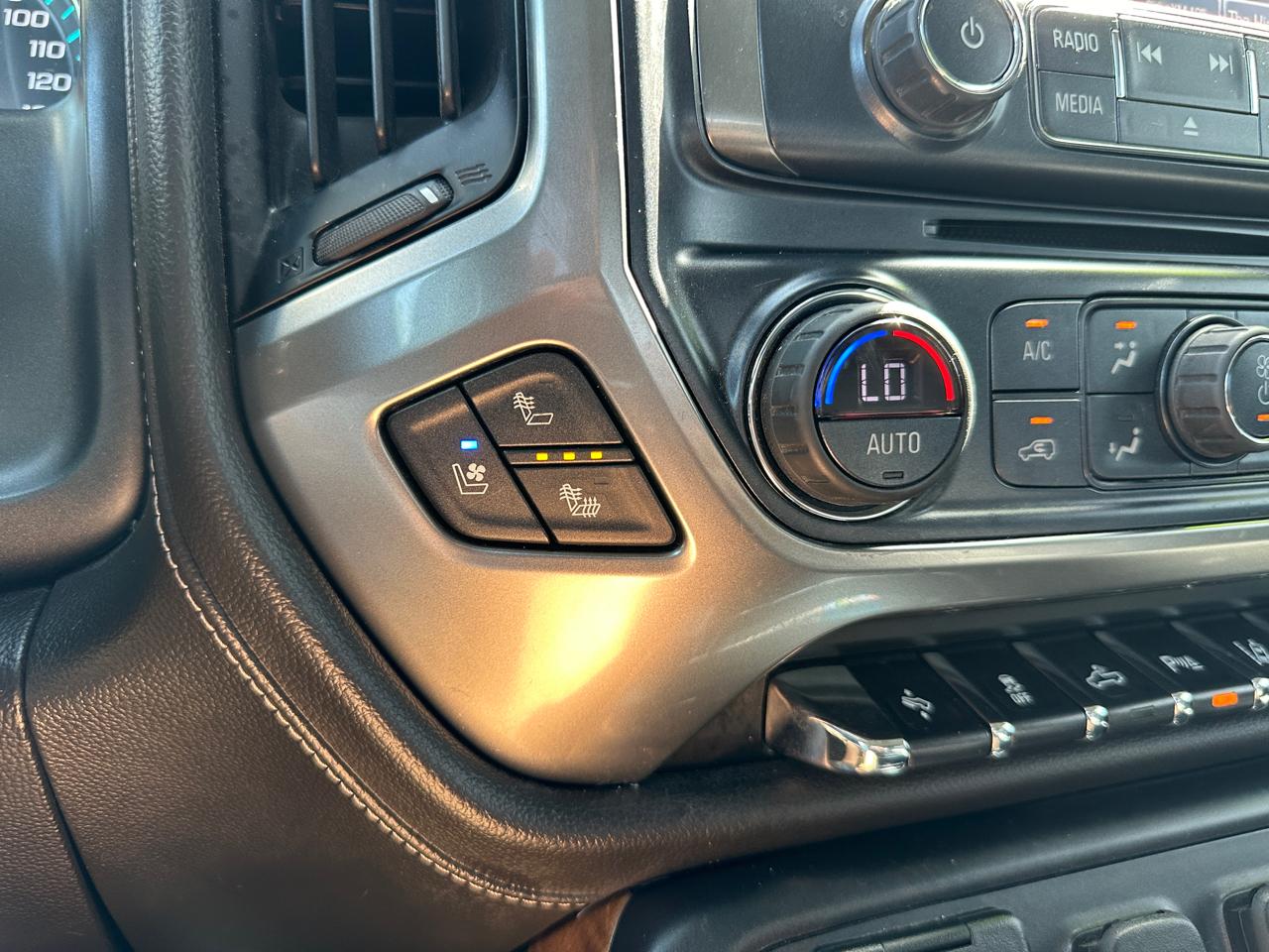 Chevrolet Silverado 2500HD LTZ Crew Cab 4WD 2018