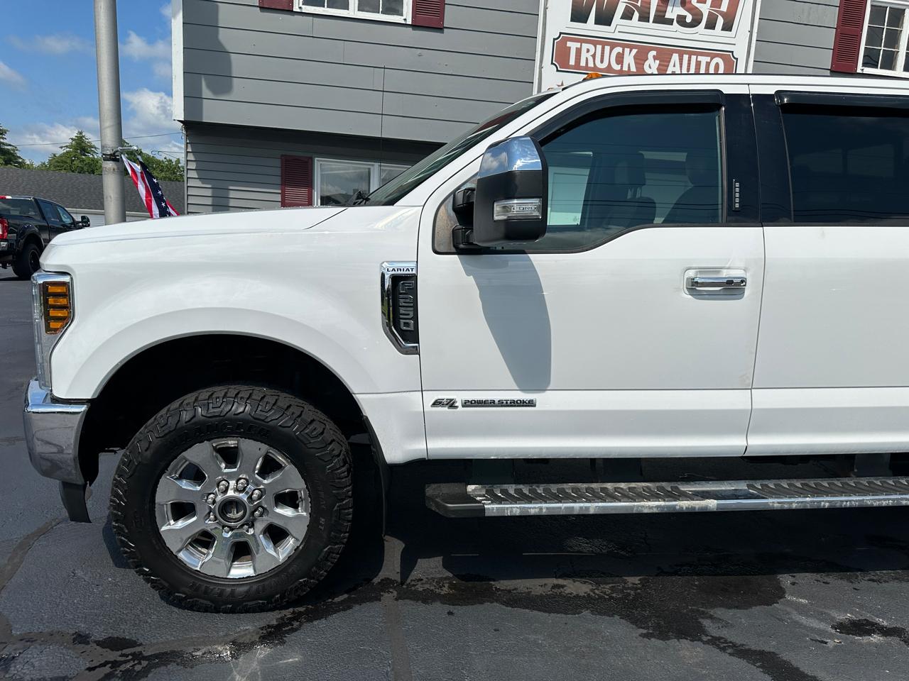Ford F-250 SD Lariat Crew Cab 4WD 2018