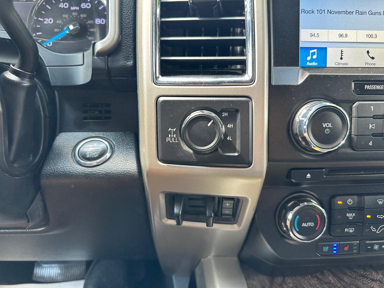 Ford F-250 SD Lariat Crew Cab 4WD 2018
