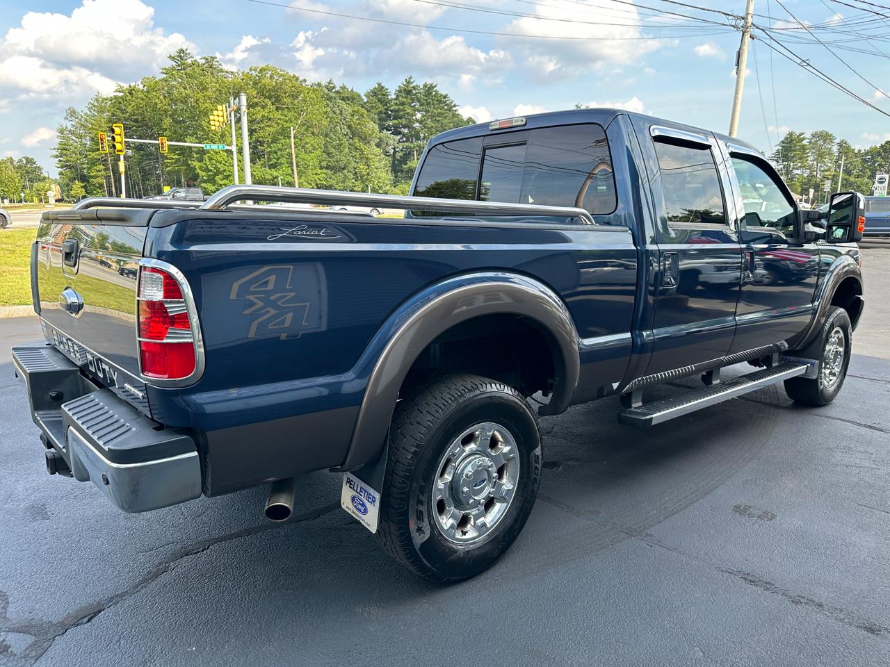 Ford F-250 SD Lariat Crew Cab 4WD 2016