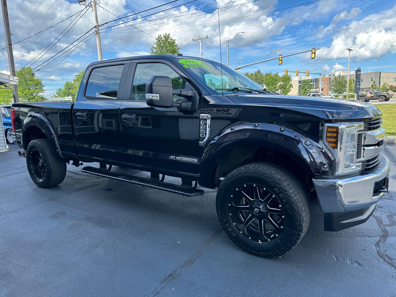 Ford F-250 SD XL Crew Cab 4WD 2019