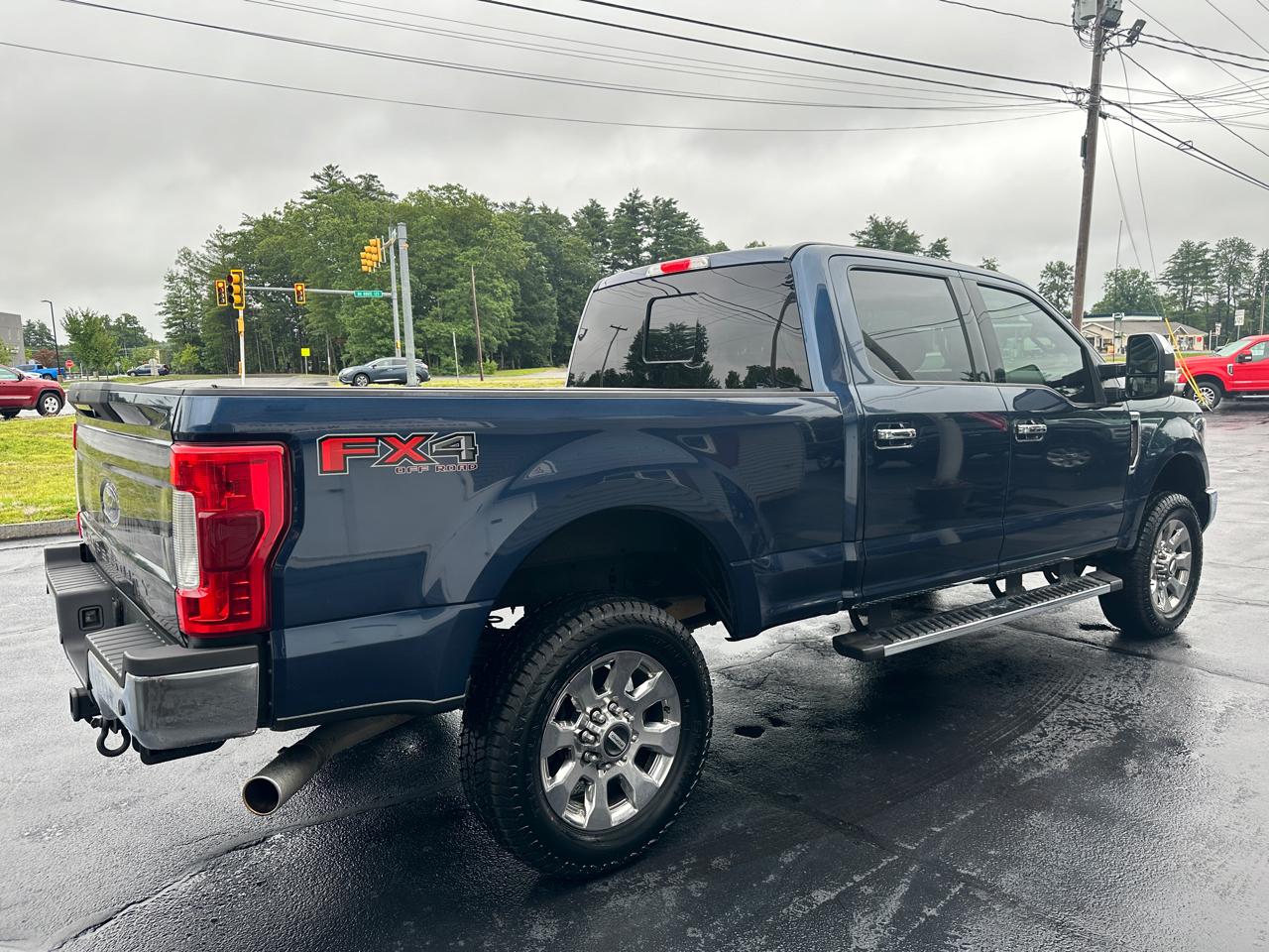 Ford F-350 SD Lariat Crew Cab 4WD 2018
