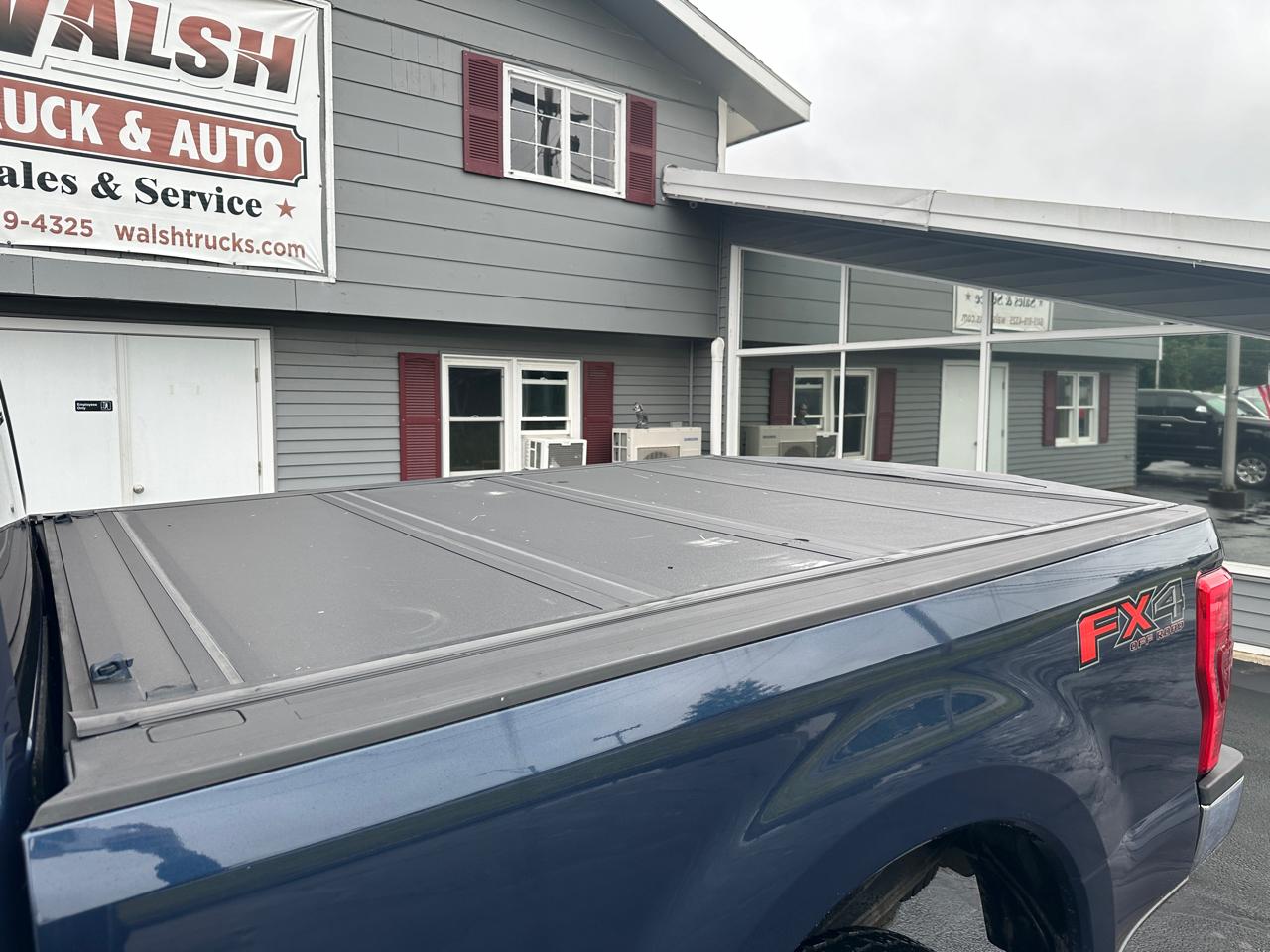 Ford F-350 SD Lariat Crew Cab 4WD 2018