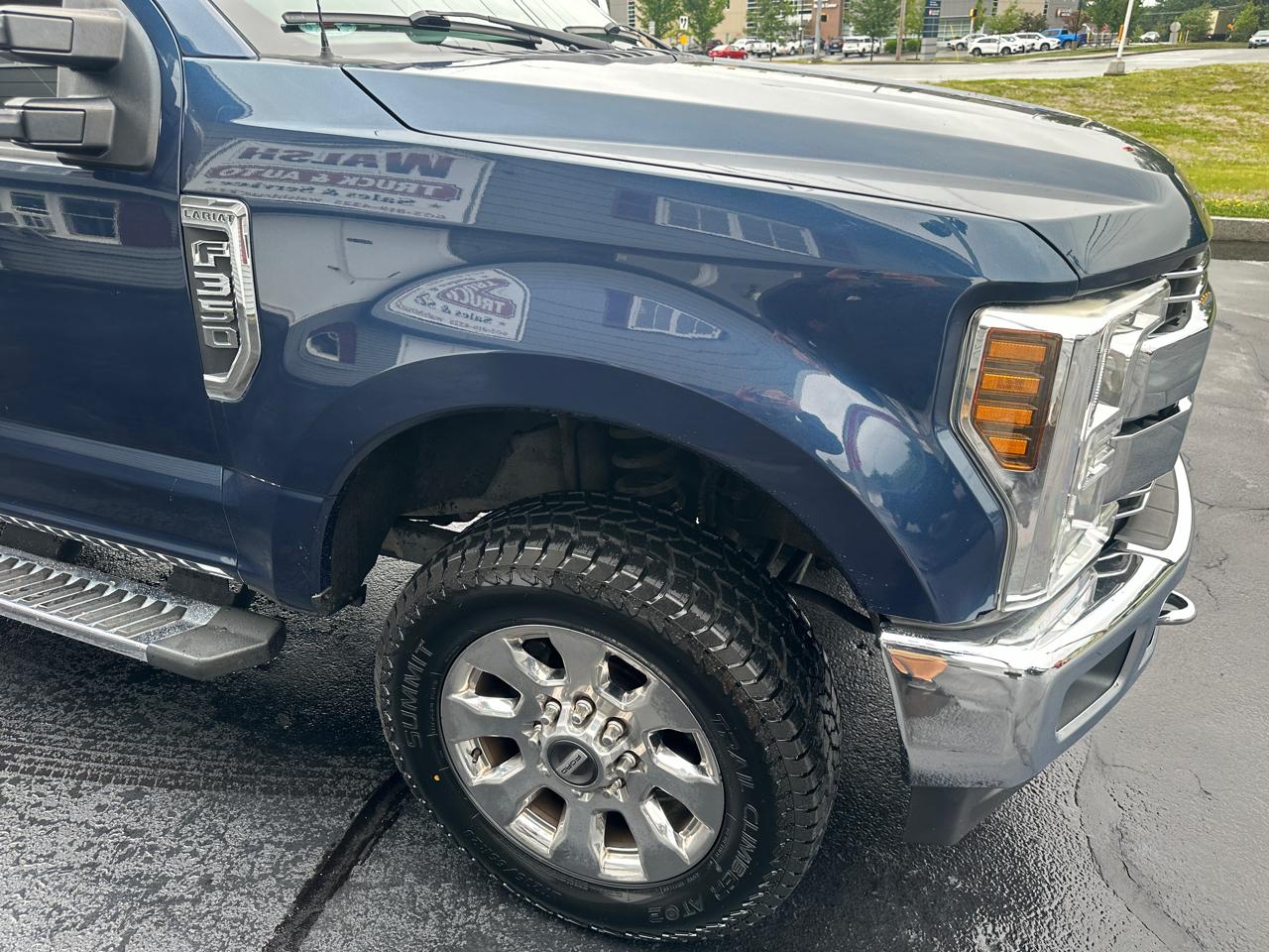 Ford F-350 SD Lariat Crew Cab 4WD 2018