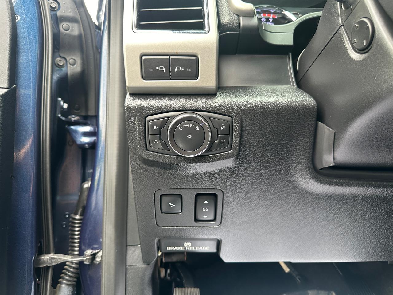 Ford F-350 SD Lariat Crew Cab 4WD 2018